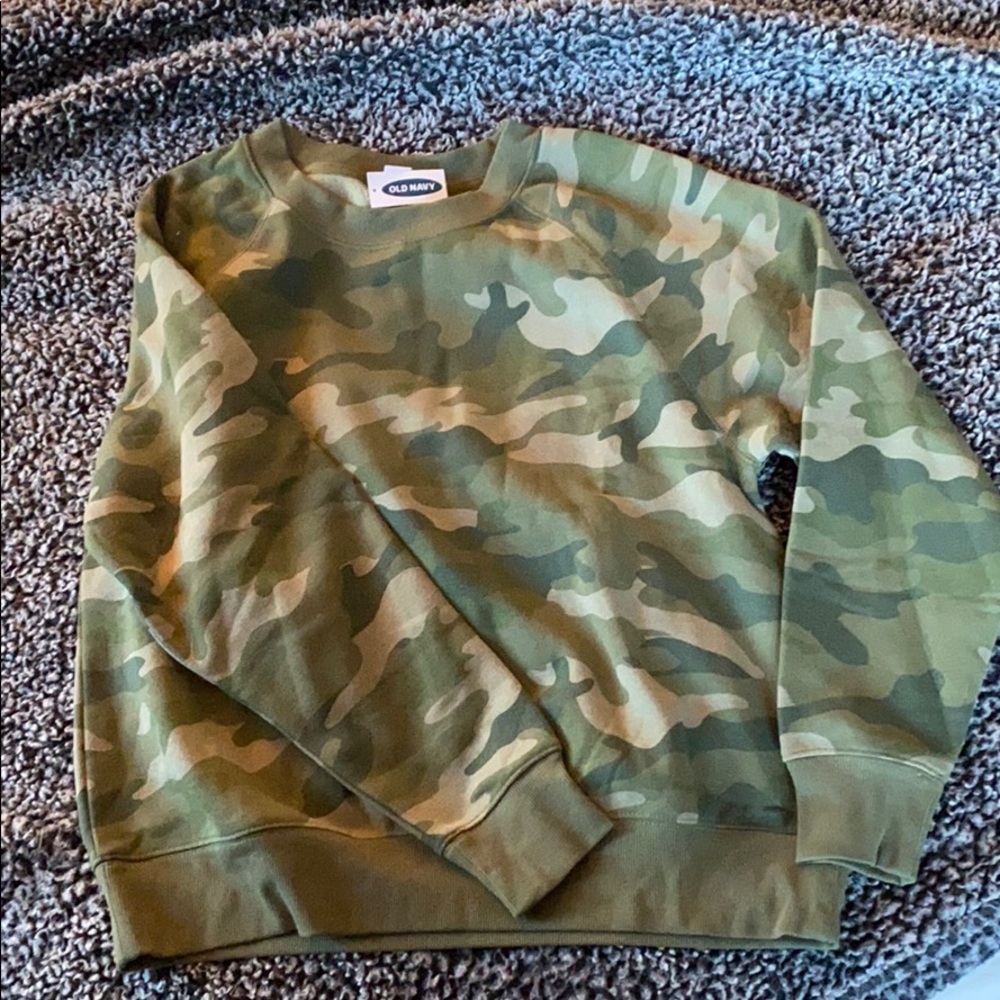 NWT Old Navy Camo Sweatshirt